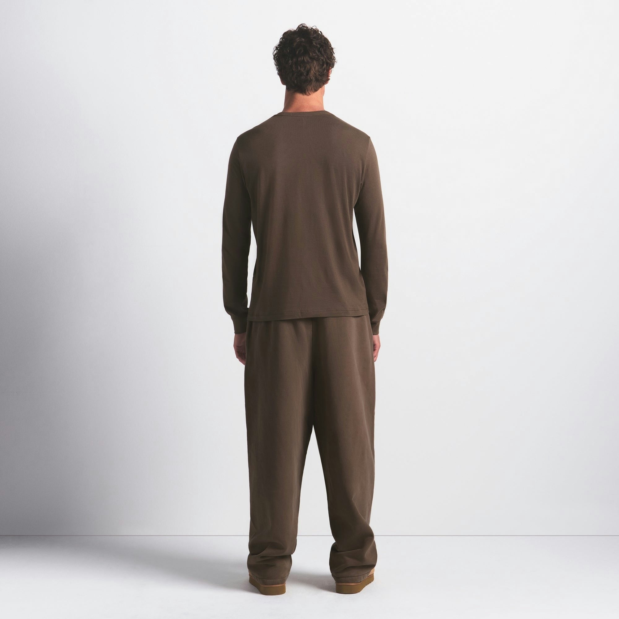MENS CLASSIC LONG SLEEVE T-SHIRT