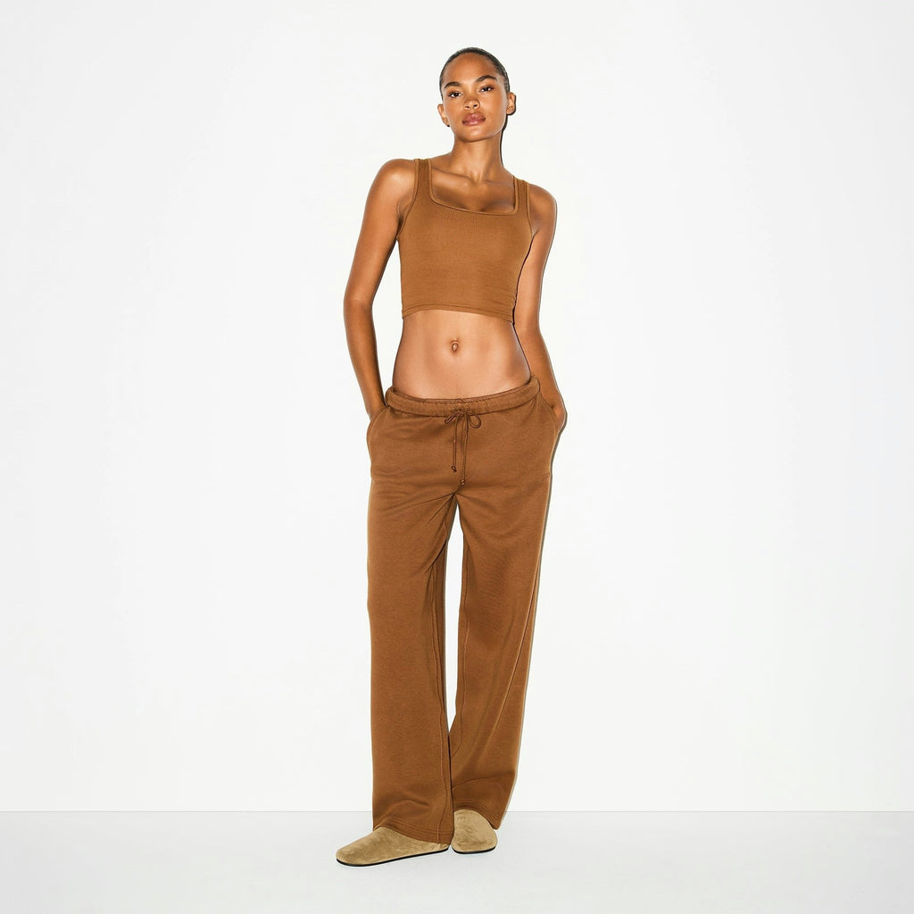 CLASSIC STRAIGHT LEG PANT