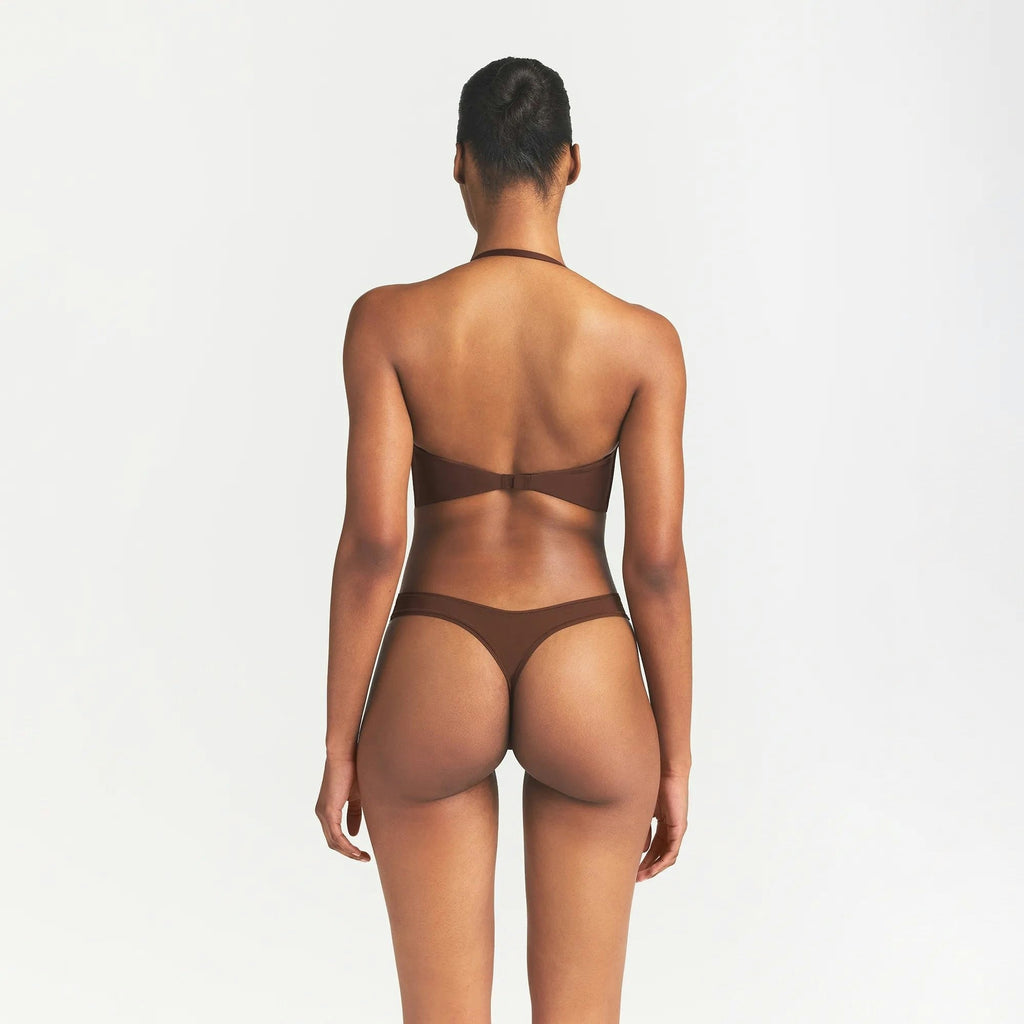 LOW BACK LONGLINE BRA