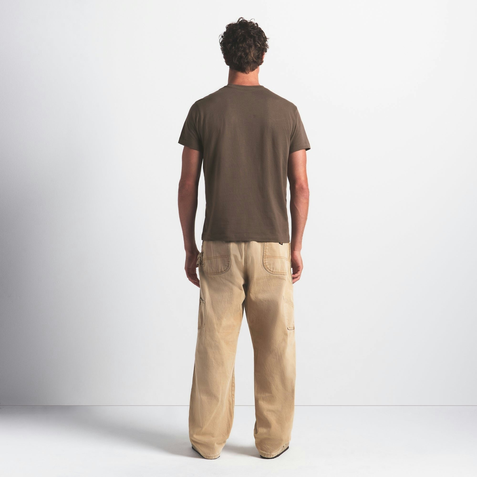 MENS CLASSIC T-SHIRT