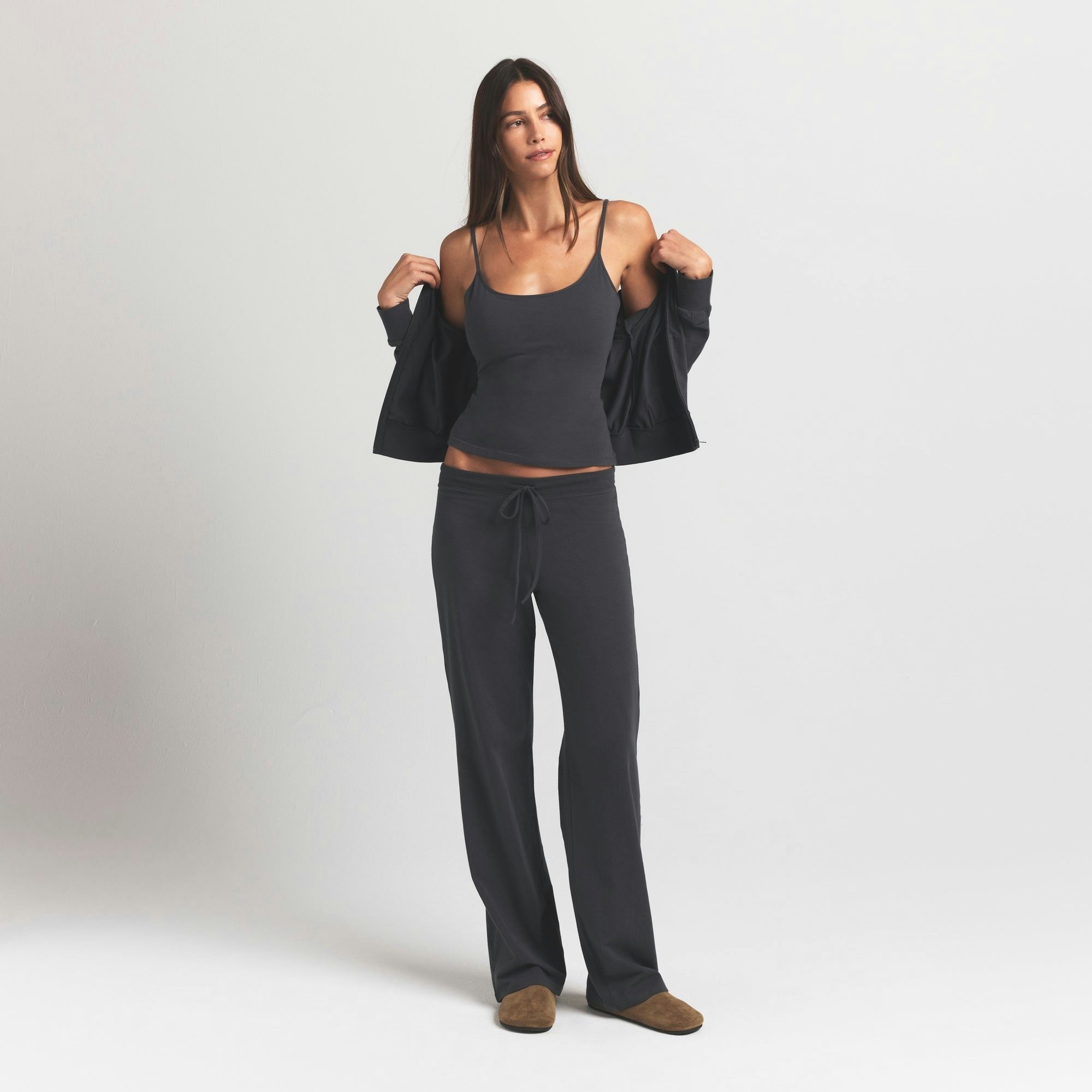 SCOOP NECK CAMI