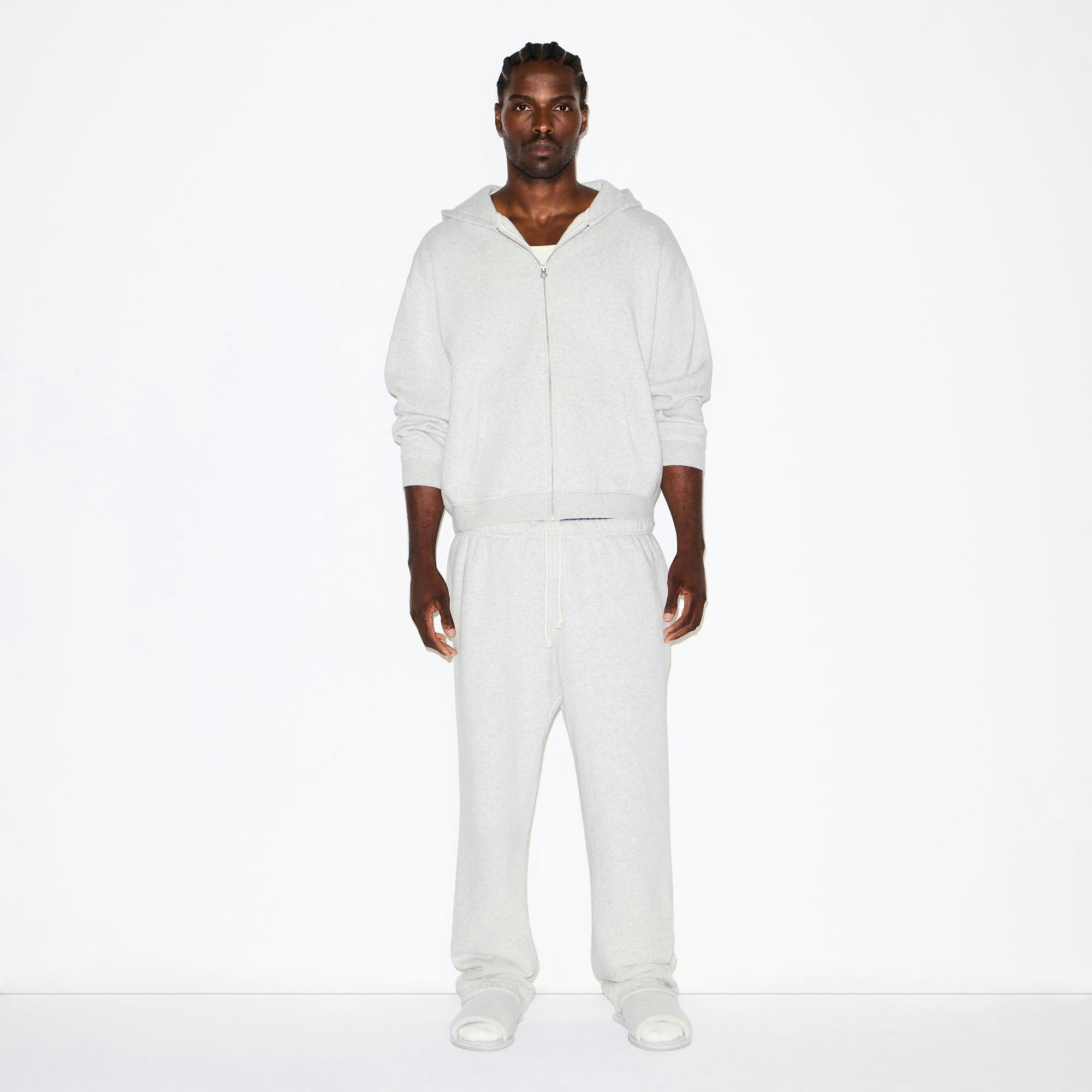 MENS RELAXED ZIP UP HOODIE